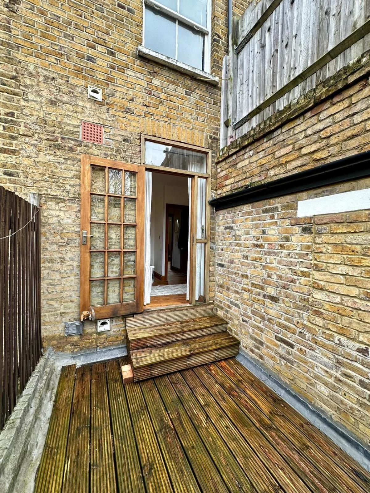 Lovely 1 Bed Apartment 2 Min To Station 런던 외부 사진